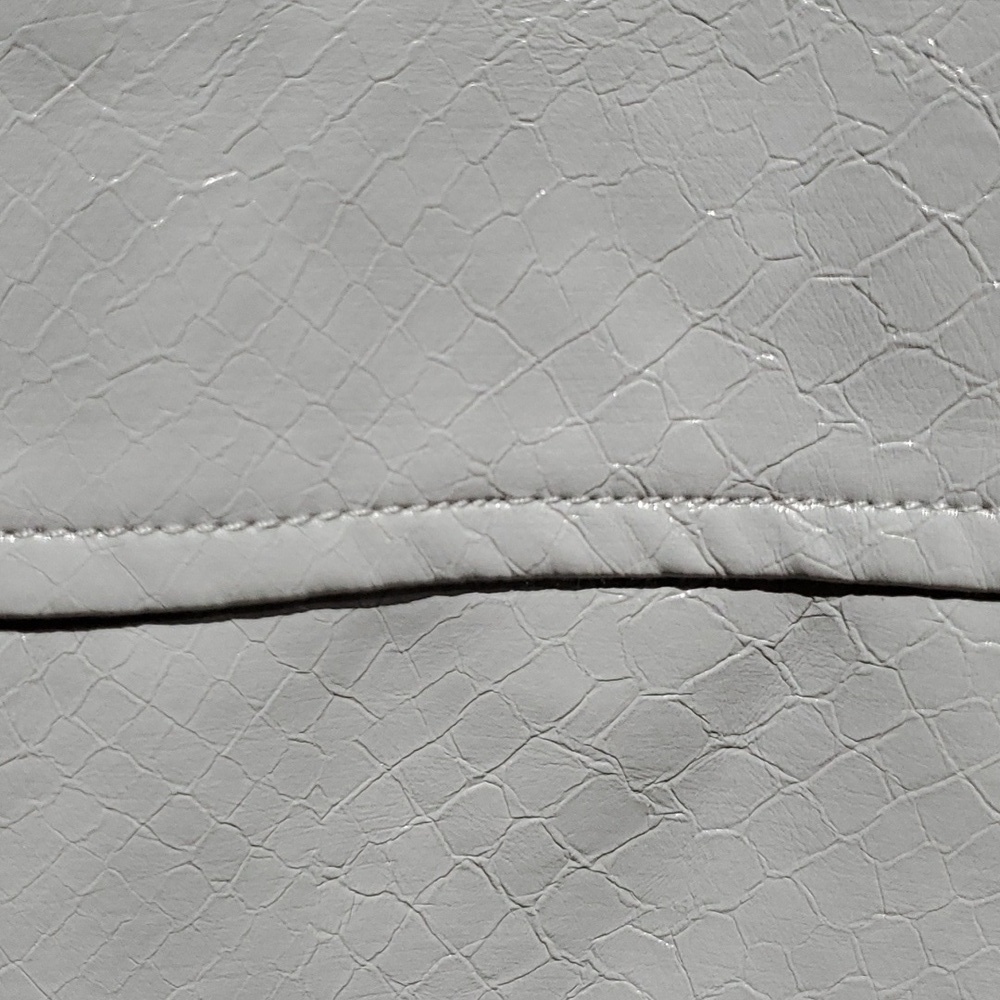 NEW MENS ASOS DESIGN ICY GRAY FAUX LEATHER CROC OVERSIZED SHACKET SIZE MEDIUM - Picture 10 of 15